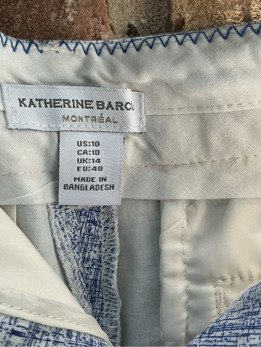 Katherine Barclay Blue Textured Dress Shorts size 10